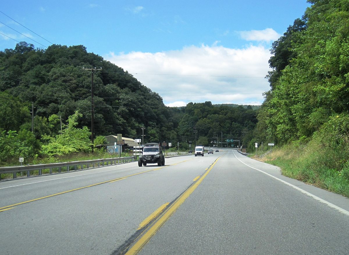 westbound U.S. Route 22 entering the village of Water Street within Morris Township, Huntingdon County, Pennsylvania. Photo taken looking west between Logging Road and Pennsylvania Route 453 / Shaffersville Road.