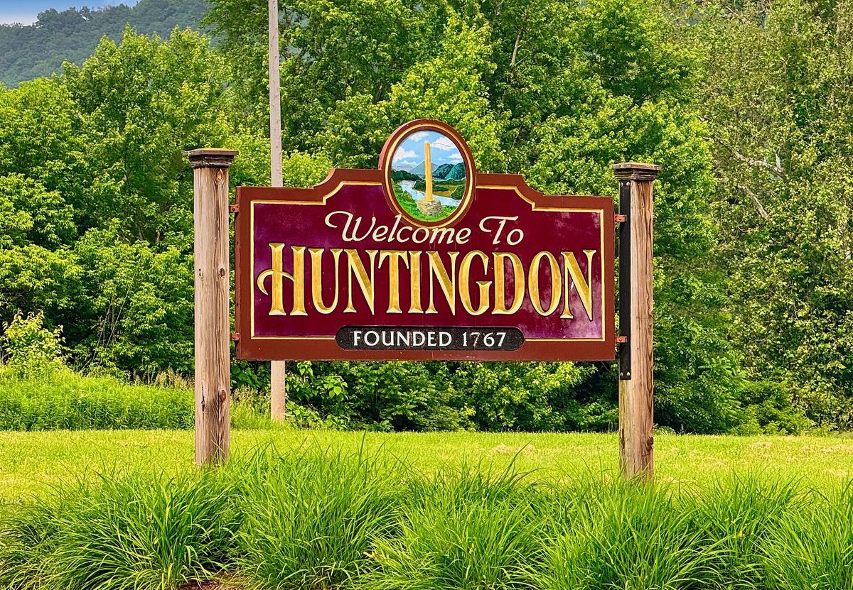 Huntingdon, Pennsylvania, welcome sign